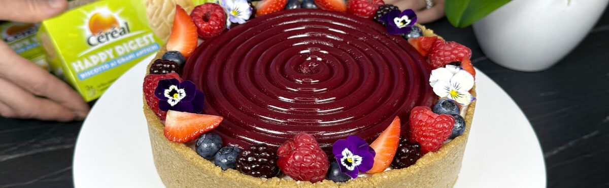 Ricetta cheesecake con frutti di bosco senza lattosio e senza glutine