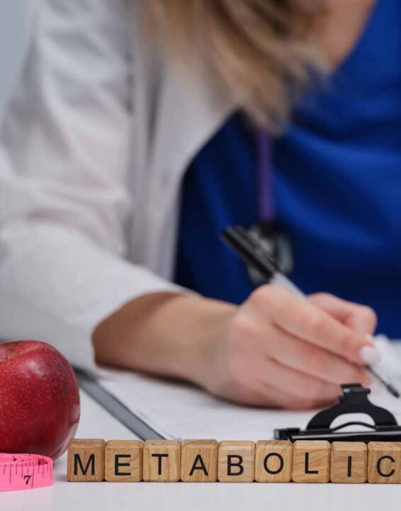 Sindrome metabolica: come zuccheri e glicemia influenzano la pressione alta